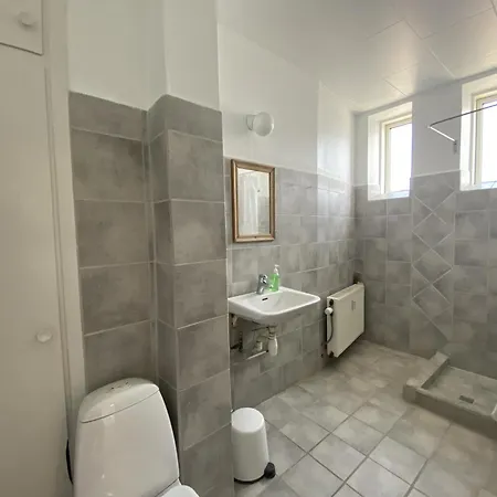 Διαμέρισμα Six-bedroom Located In The Charming Of Κόλντινγκ